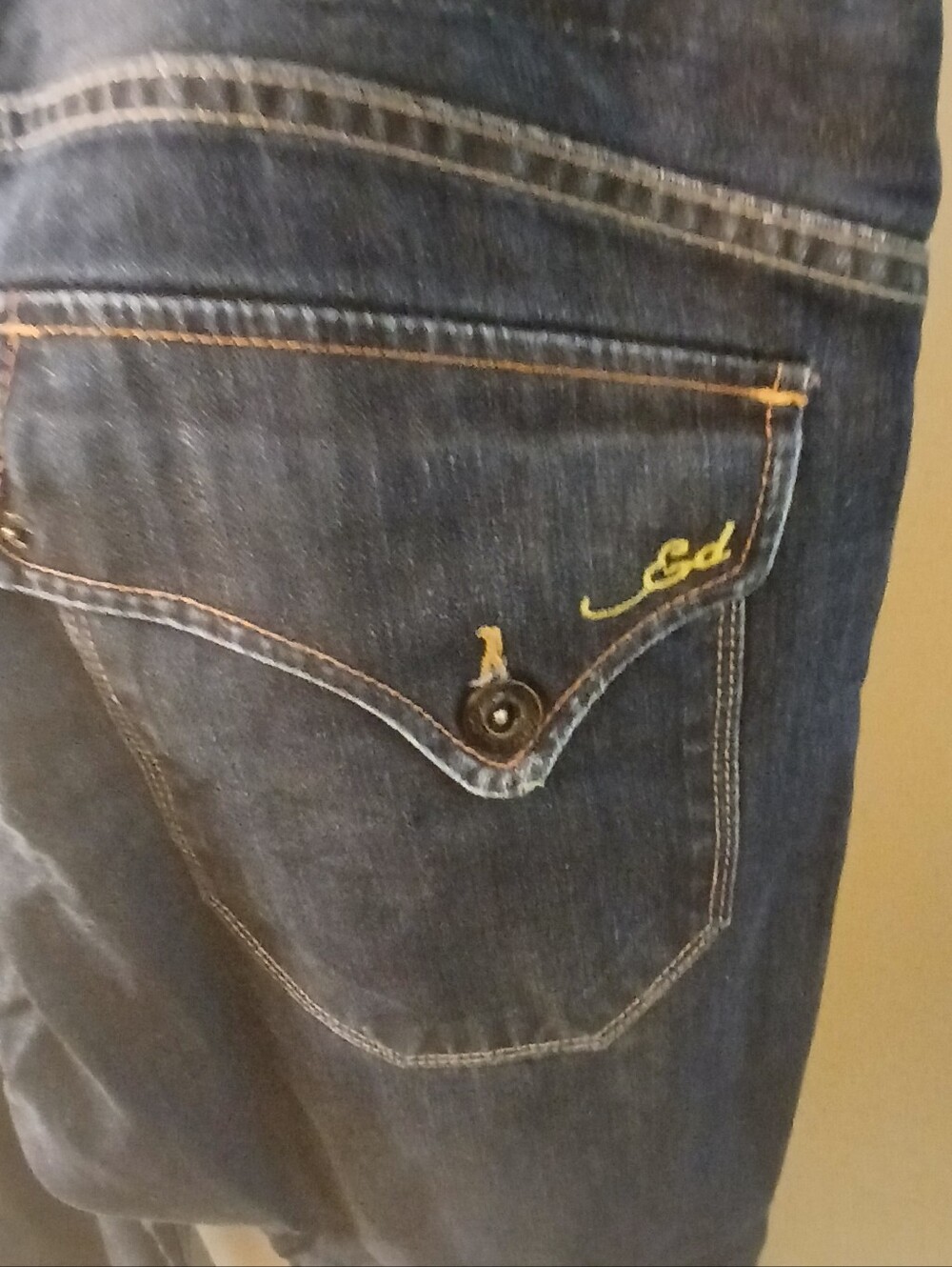 ED HARDYDark Blue Men's Denim Jeans with Button Flap Pocket
